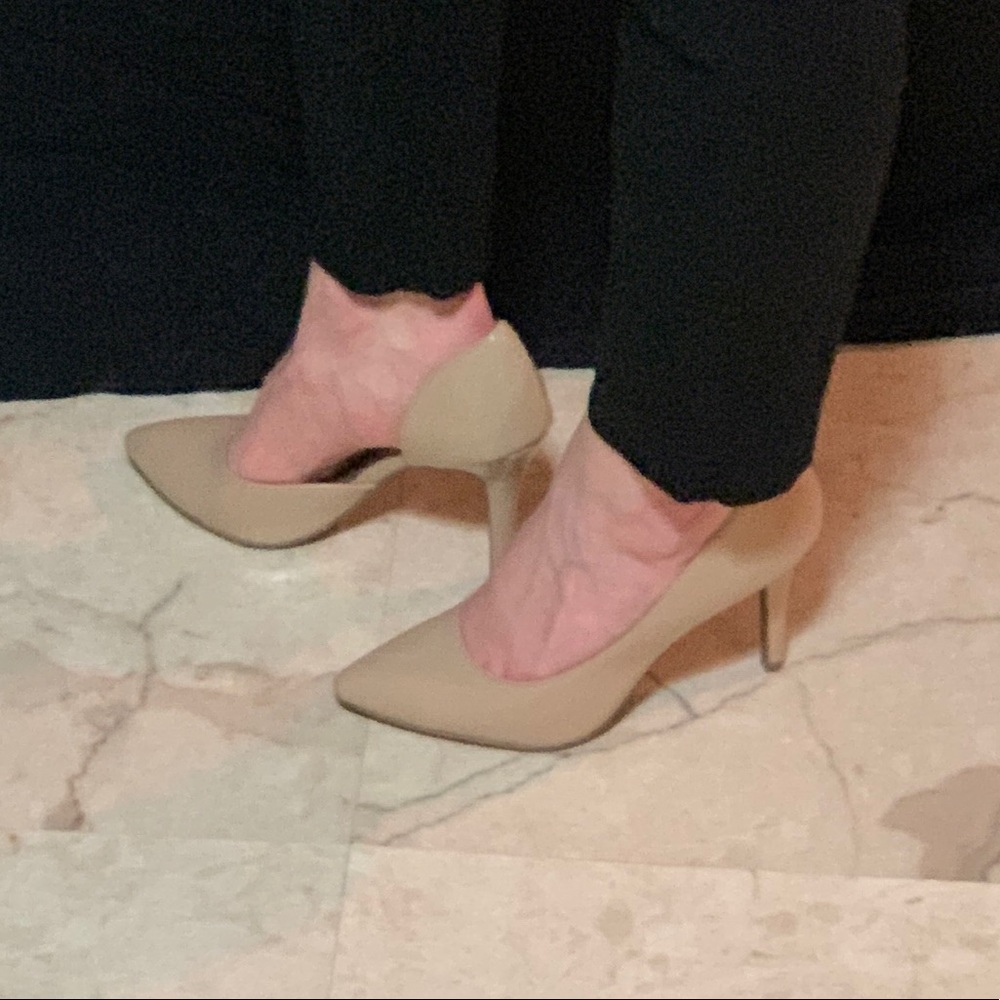 BRASH • Nude Pointed Toe Heels • size 5.5